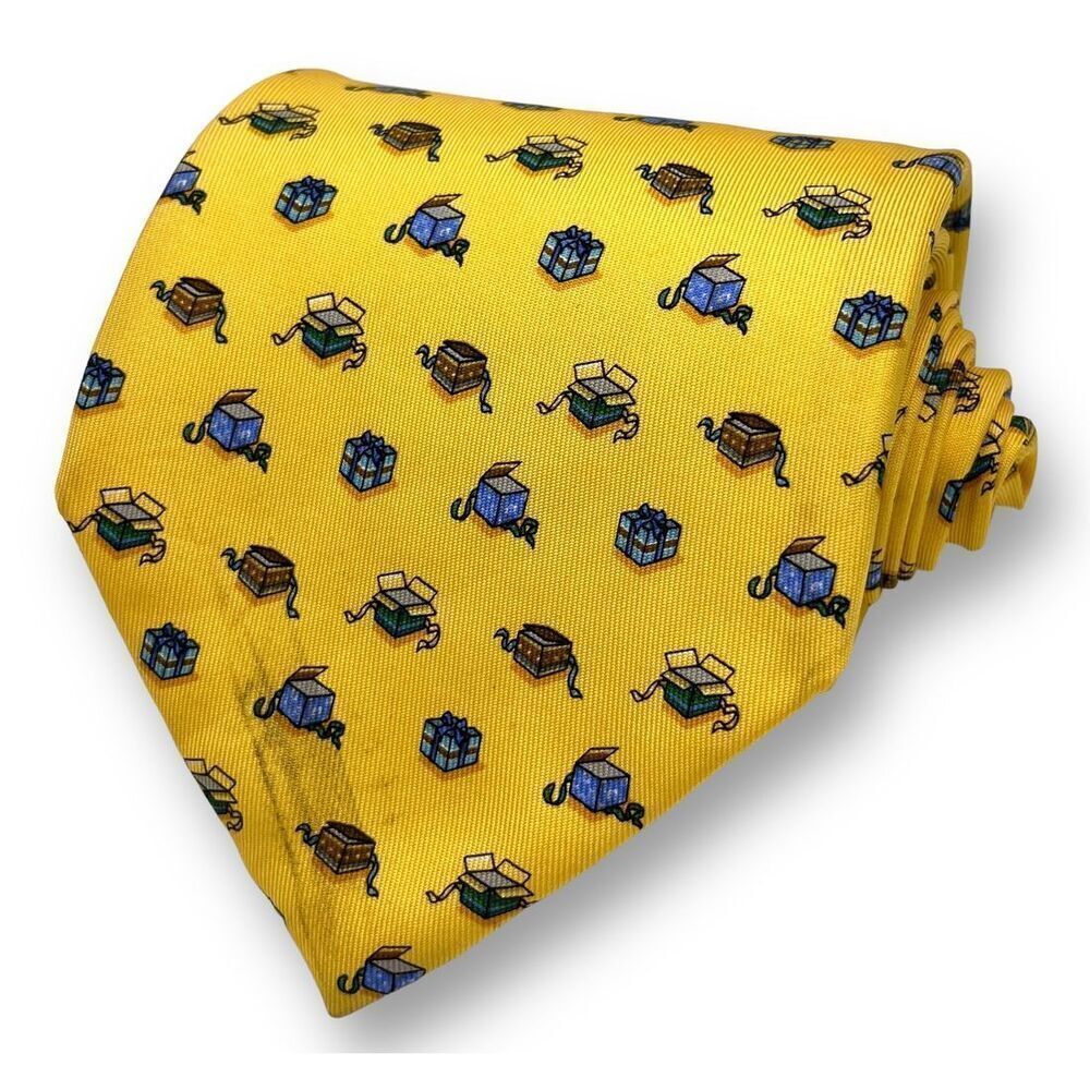 SALVATORE FERRAGAMO Vintage Men’s Gift Box Motif Tie, 100% Silk, Made in Italy